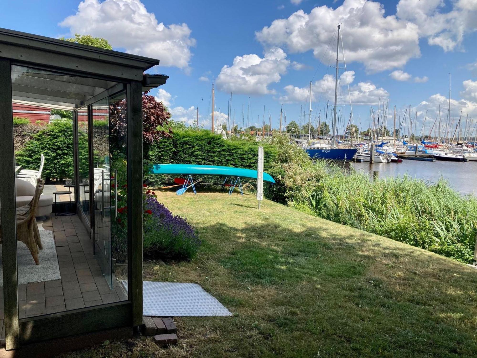 4 Pers Holiday Home Hilla With Winter Garden In Front Of The Dike Directly On The Lauwersmeer Anjum 외부 사진
